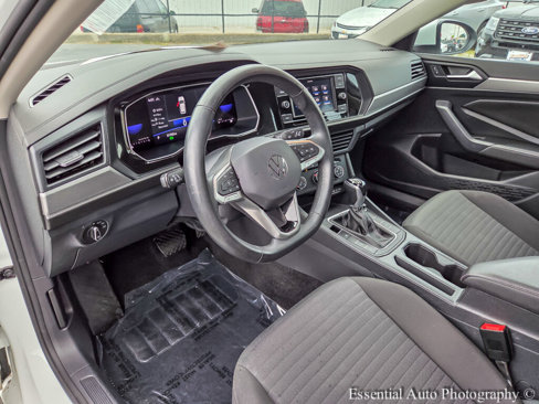 Used 2024 Volkswagen Jetta S image 11