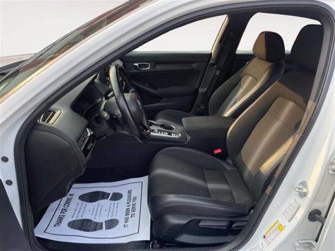 Used 2022 Honda Civic Sport image 9