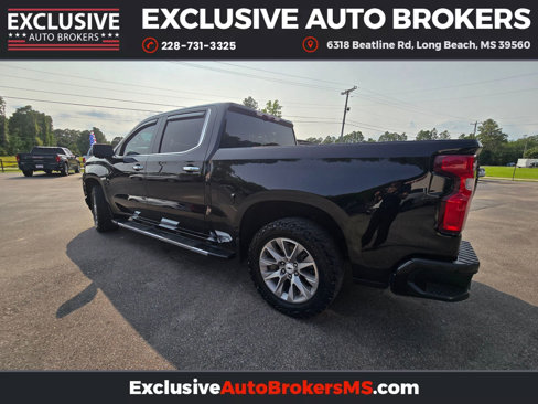 Used 2022 Chevrolet Silverado 1500 High Country w/ Technology Package image 7