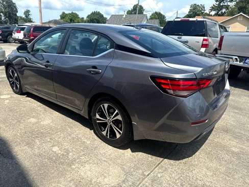 Used 2020 Nissan Sentra SV image 3