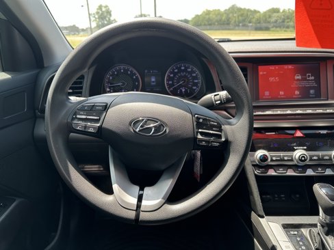 Used 2020 Hyundai Elantra SEL w/ Convenience Package (C2) image 18