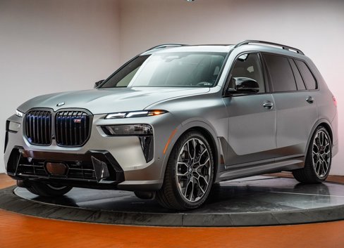 New 2026 BMW X7 M60i image 1