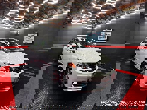 Used 2015 Honda Civic Hybrid Sedan image 1