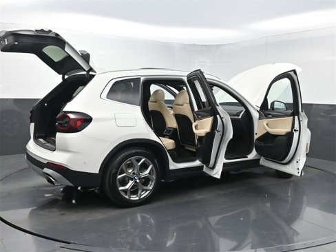 Used 2024 BMW X3 xDrive30i w/ Premium Package w/ZPA image 41