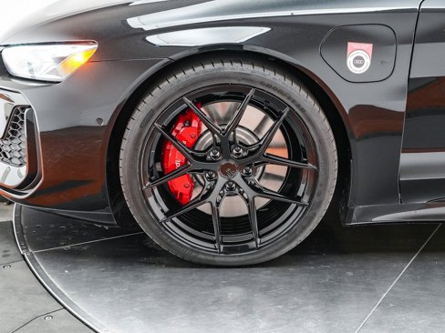 New 2025 Audi RS e-tron GT performance image 20