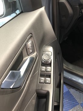 New 2025 Ford Escape SE image 25