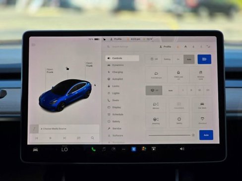 Used 2020 Tesla Model 3 Standard Range Plus image 15