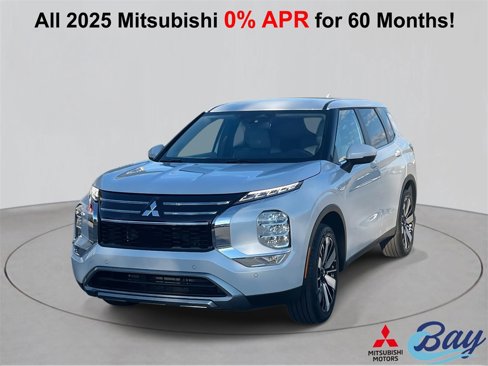 New 2025 Mitsubishi Outlander SE image 1