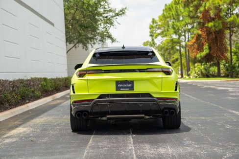 Used 2024 Lamborghini Urus Performante image 13