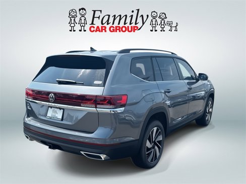 New 2025 Volkswagen Atlas SE image 3