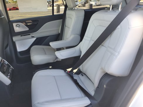 New 2025 Lincoln Aviator Reserve w/ Equipment Group 201A image 27
