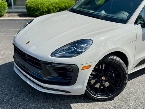 Used 2025 Porsche Macan GTS image 13