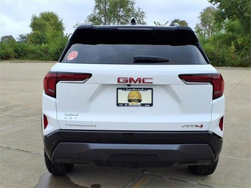 New 2026 GMC Terrain AT4 w/ Convenience Package III image 18