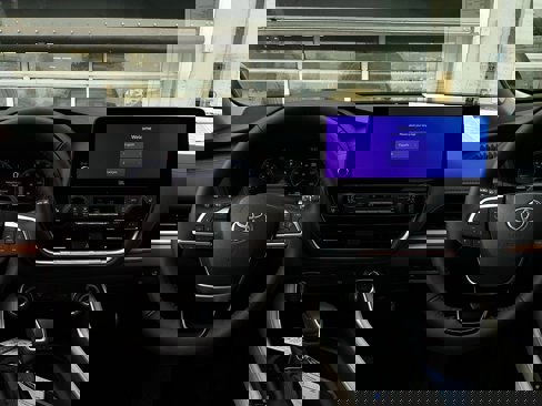 New 2026 Toyota Grand Highlander Platinum image 15