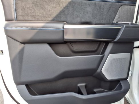 New 2025 Ford F250 Platinum image 14