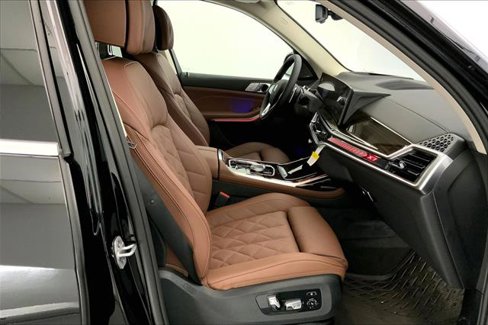 Used 2026 BMW X7 xDrive40i image 7