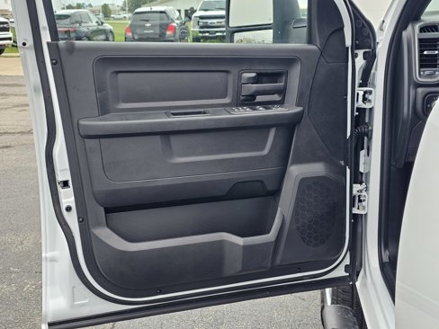 New 2026 RAM 3500 Tradesman image 18