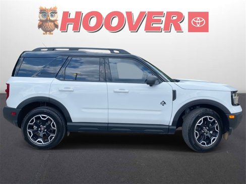 Used 2025 Ford Bronco Sport Outer Banks w/ Outer Banks Tech Package+ image 2