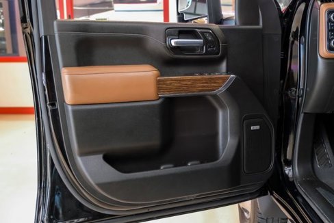 Used 2022 Chevrolet Silverado 3500 High Country w/ Safety Package II image 43