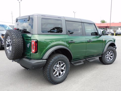 New 2024 Ford Bronco Badlands image 6