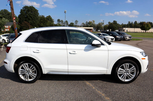Used 2018 Audi Q5 Prestige w/ Prestige Package image 9