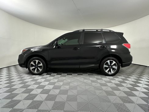 Used 2017 Subaru Forester 2.5i Premium image 15