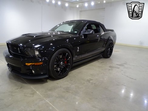 Used 2007 Ford Mustang Shelby GT500 image 2