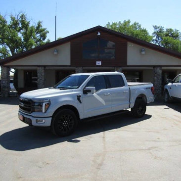 Used 2024 Ford F150 Lariat image 2