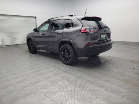 Used 2023 Jeep Cherokee Altitude Lux image 5