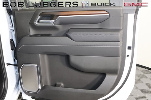 New 2026 GMC Sierra 2500 Denali w/ Denali Reserve Package image 17