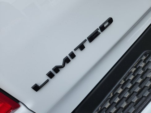 New 2025 RAM 1500 Limited image 24