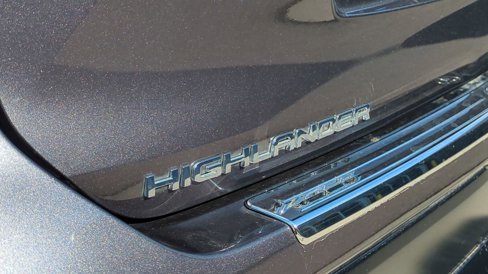 Used 2024 Toyota Highlander XLE image 12