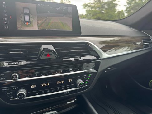 Used 2018 BMW 540i xDrive image 26
