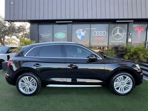 Used 2020 Audi Q5 2.0T Premium Plus w/ Premium Plus Package image 8