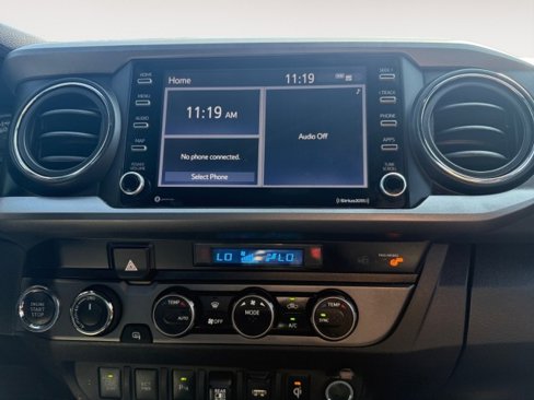 Used 2021 Toyota Tacoma TRD Sport image 2