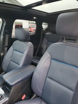 Used 2023 Chevrolet Blazer RS w/ LPO, Floor Liner Package image 7