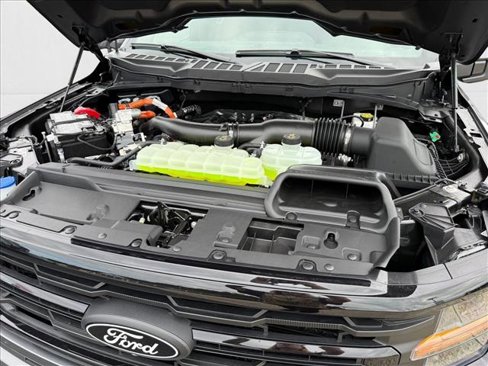 New 2025 Ford F150 XLT image 16