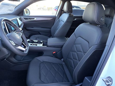 New 2025 Volkswagen Atlas Cross Sport SE image 17