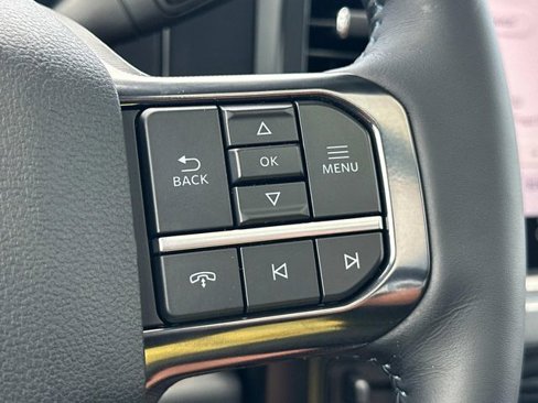 New 2025 Ford F250 Platinum w/ FX4 Off-Road Package image 19