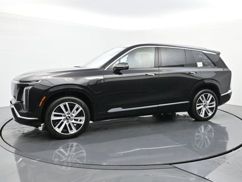 New 2026 Cadillac Vistiq Luxury image 2