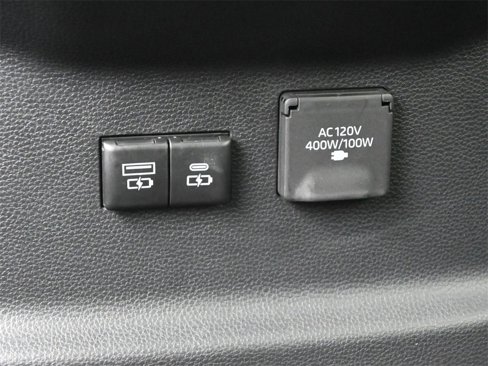 Used 2024 Toyota Sequoia Capstone image 22