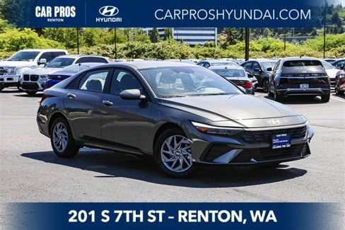 Certified 2024 Hyundai Elantra SEL image 1