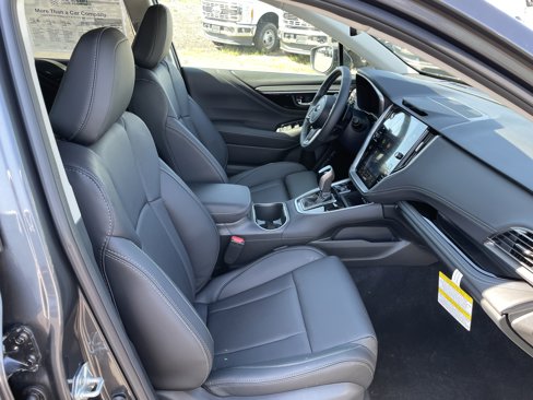 New 2025 Subaru Outback Limited image 39