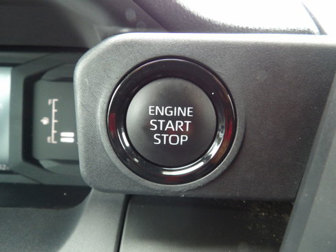 Used 2024 Toyota Tacoma SR image 21