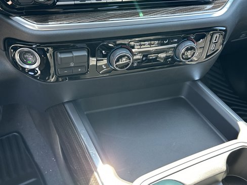 New 2025 Chevrolet Silverado 3500 LT w/ Trail Boss Package image 23