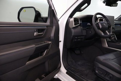 New 2026 Toyota Sequoia Platinum image 6