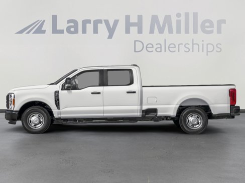 New 2026 Ford F250 Platinum image 3