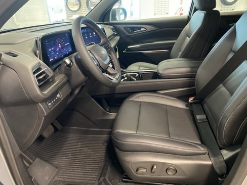 New 2026 Chevrolet Traverse LT w/ Driver Confidence Package image 24