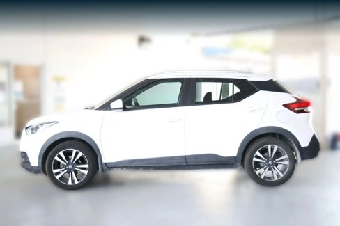 Used 2019 Nissan Kicks SV image 7