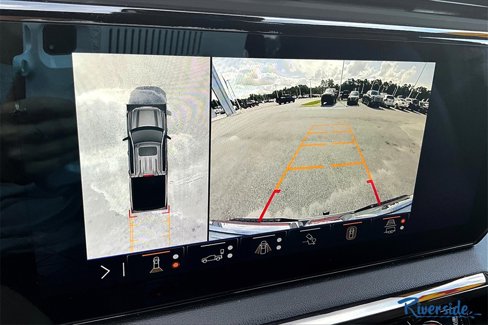Used 2024 GMC Sierra 1500 AT4 w/ Technology Package image 15